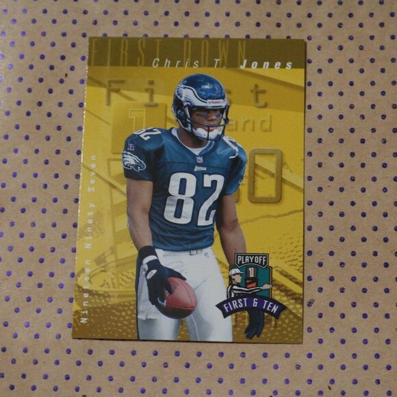 Chris T Jones #69 Football Card - Picture 1 of 2